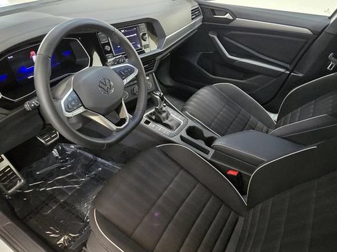 Used 2024 Volkswagen Jetta Sport FWD image 21