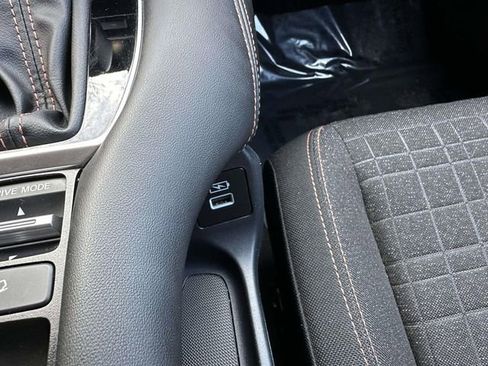 Certified 2023 Honda HR-V Sport image 18