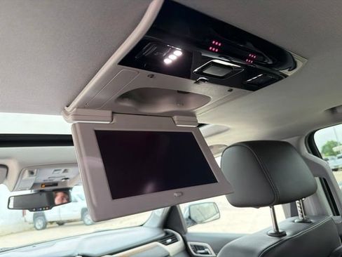 Used 2020 GMC Yukon Denali w/ Denali Ultimate Package AWD/4WD image 32