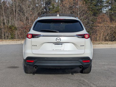 Used 2020 MAZDA CX-9 Touring w/ Touring Premium Package image 6