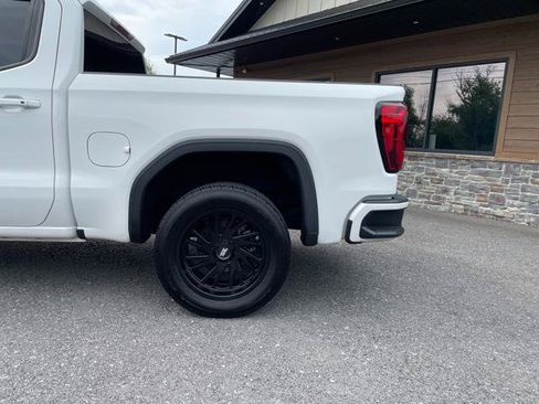 Used 2022 GMC Sierra 1500 Elevation AWD/4WD image 3
