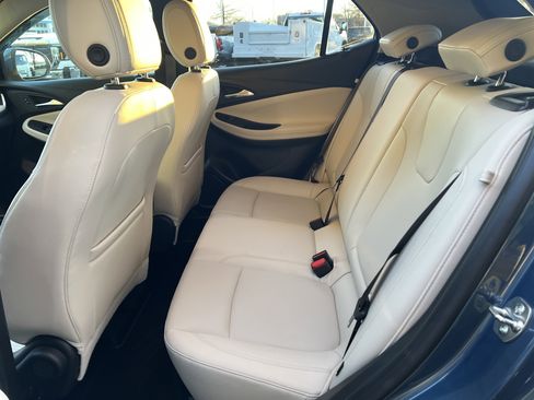 Used 2024 Buick Encore GX Sport Touring w/ Advanced Technology Package image 30