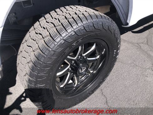 Used 2022 Ford F350 XLT w/ XLT Value Package AWD/4WD image 13