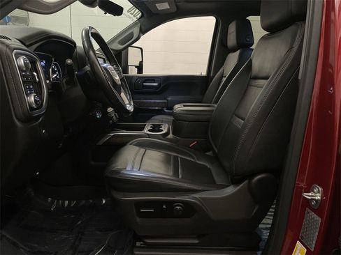Used 2020 GMC Sierra 2500 Denali w/ Denali Ultimate Package image 12