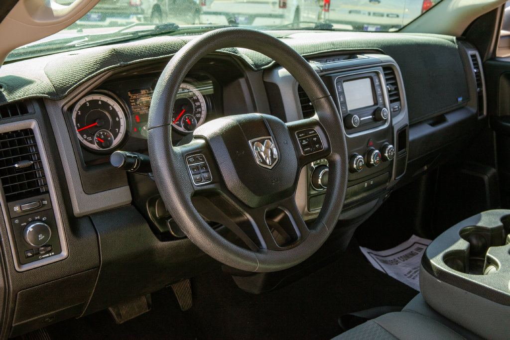 Used 2018 RAM 1500 Express RWD image 10