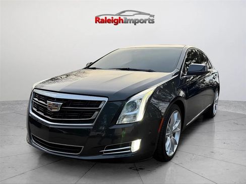 Used 2016 Cadillac XTS Premium FWD image 4