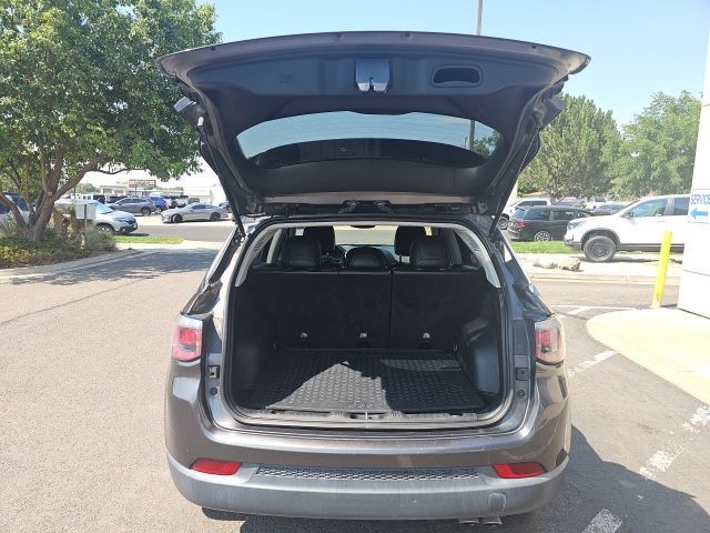 Used 2019 Jeep Compass Limited FWD image 7