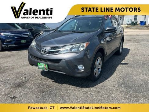 Used 2015 Toyota RAV4 XLE AWD/4WD image 1