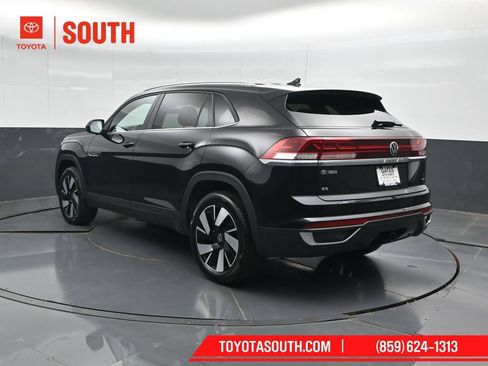 Used 2026 Volkswagen Atlas Cross Sport SE AWD/4WD image 8