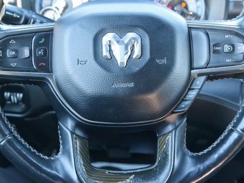 Used 2020 RAM 1500 Limited w/ Body Color Bumper Group RWD image 32