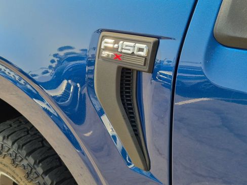 Used 2022 Ford F150 XL w/ STX Appearance Package RWD image 39