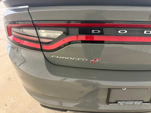 Used 2018 Dodge Charger GT AWD/4WD image 17