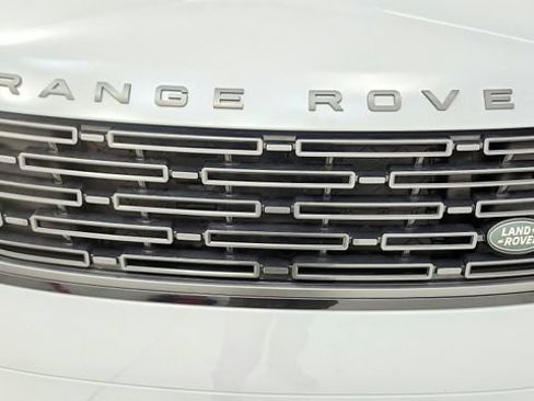 Used 2025 Land Rover Range Rover Velar Dynamic SE AWD/4WD image 23