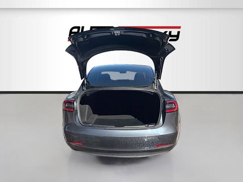 Used 2020 Tesla Model 3 Standard Range Plus image 25