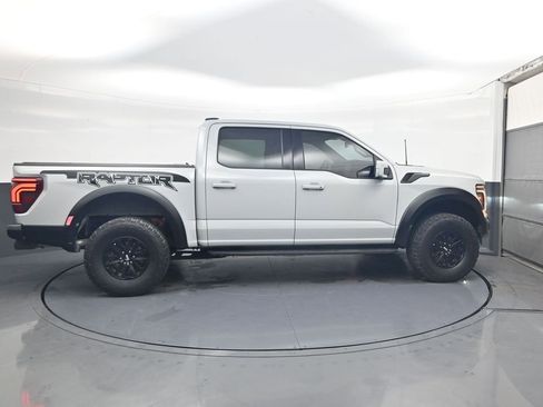 Used 2024 Ford F150 Raptor AWD/4WD image 9