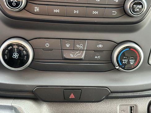 New 2025 Ford Transit 250 148 Medium Roof w/ Load Area Protection Package image 23