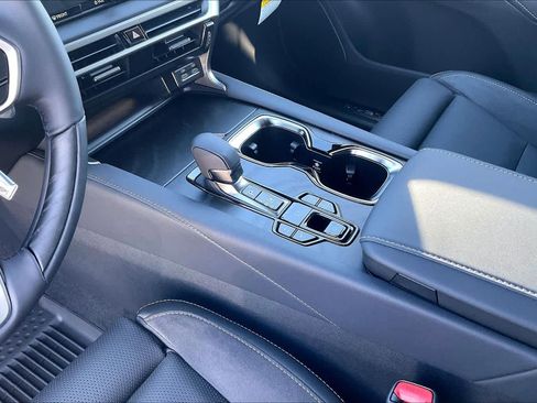 New 2026 Lexus RX 450h Luxury image 7