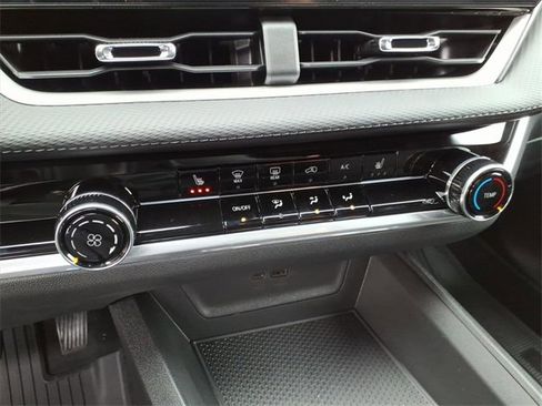 New 2026 Chevrolet Equinox LT w/ LPO, Floor Liner Package image 16