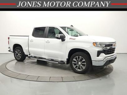 Used 2025 Chevrolet Silverado 1500 LT