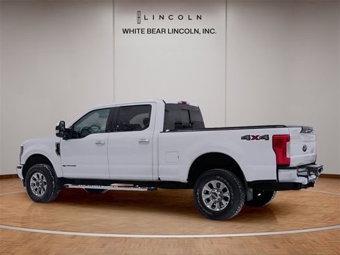 Used 2019 Ford F350 Lariat w/ Chrome Package image 7
