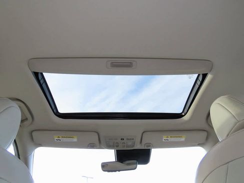 Used 2021 Honda Insight Touring image 23