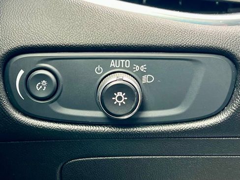 Used 2024 Chevrolet Malibu LT image 27