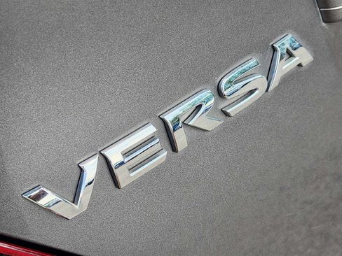 Used 2016 Nissan Versa S Plus FWD image 11