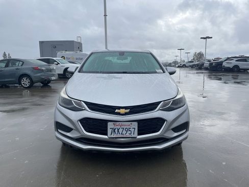 Used 2016 Chevrolet Cruze LT w/ Convenience Package image 6
