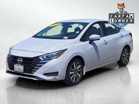 Used 2025 Nissan Versa SV w/ Trunk Package FWD image 8