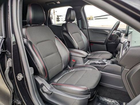Used 2025 Ford Escape ST-Line AWD/4WD image 28