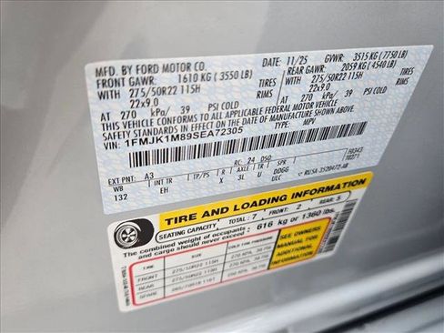 New 2025 Ford Expedition Max Platinum w/ Driver's Package image 17