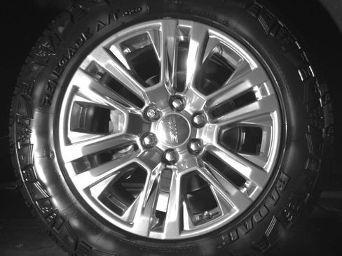 Used 2021 GMC Sierra 1500 Denali w/ Technology Package AWD/4WD image 20