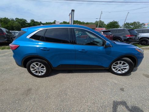 Used 2020 Ford Escape SE FWD image 6