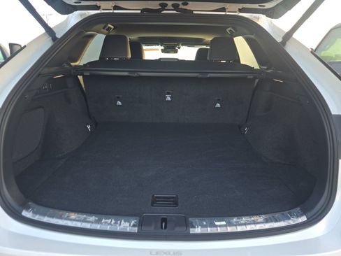 Used 2025 Lexus RX 350 Premium image 17