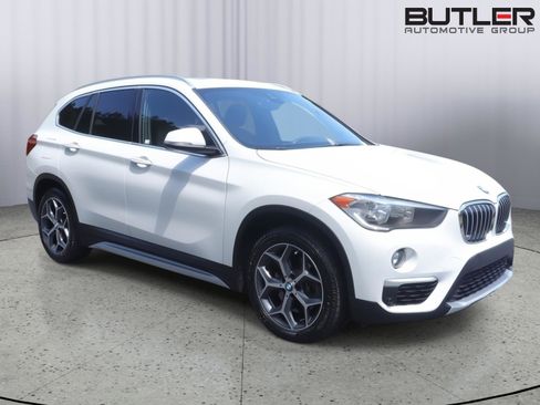 Used 2019 BMW X1 xDrive28i w/ Convenience Package image 3