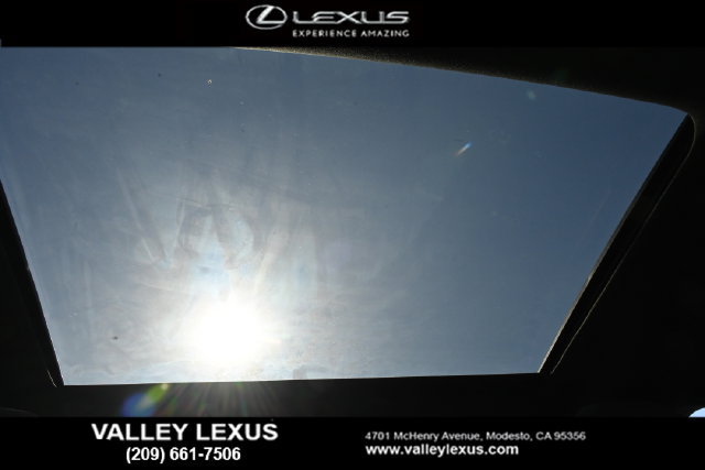 New 2026 Lexus ES 350e w/ Convenience Package FWD image 6