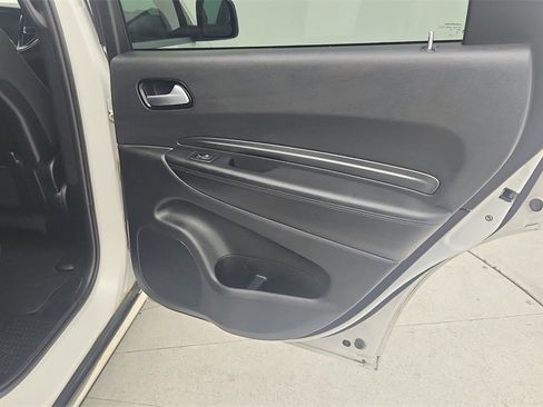 Used 2023 Dodge Durango SXT Launch Edition image 32