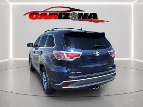 Used 2014 Toyota Highlander XLE AWD/4WD image 8