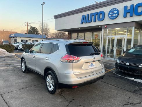 Used 2014 Nissan Rogue SV w/ SV Premium Package image 11