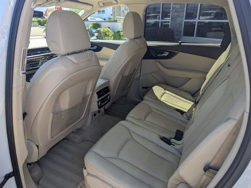 Used 2019 Audi Q7 3.0T Premium Plus w/ Premium Plus Package AWD/4WD image 25