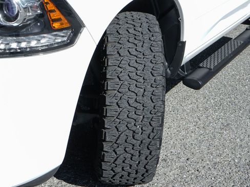 Used 2014 RAM 1500 Express AWD/4WD image 37