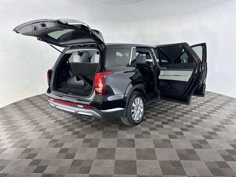 Used 2025 Hyundai Palisade SE AWD/4WD image 18