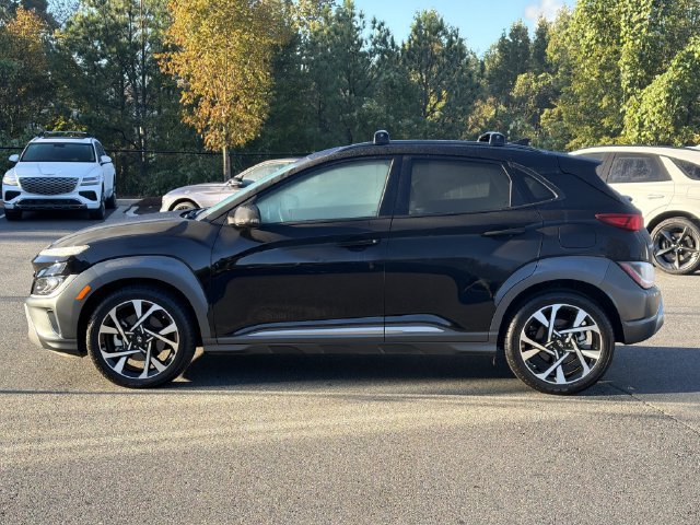 Used 2023 Hyundai Kona Limited FWD image 4