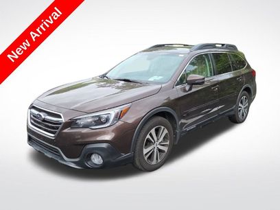 Used 2019 Subaru Outback 3.6R Limited w/ Popular Package #2