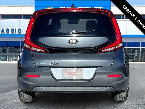 Used 2021 Kia Soul LX image 6