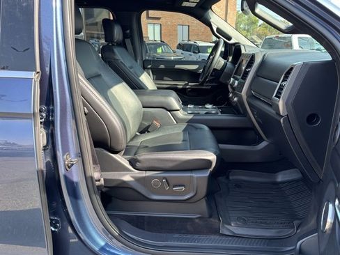 Used 2018 Ford Expedition XLT w/ Equipment Group 202A image 16