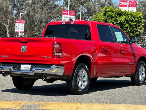 Used 2024 RAM 1500 Laramie AWD/4WD image 4
