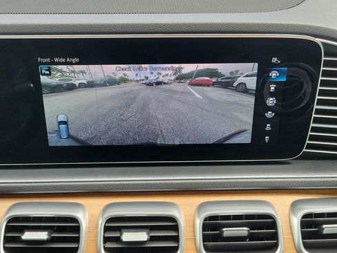 Used 2022 Mercedes-Benz GLE 450 4MATIC image 18