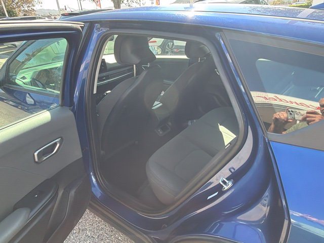 Used 2025 Kia K4 FWD image 8