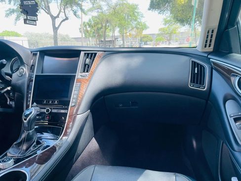 Used 2015 INFINITI Q50 Premium w/ Deluxe Touring Package RWD image 11